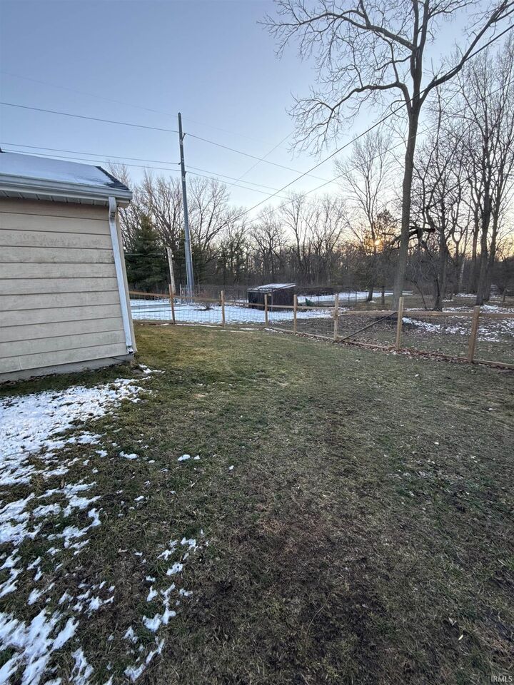 Property Photo:  1506 Louisedale Drive  IN 46808-1558 