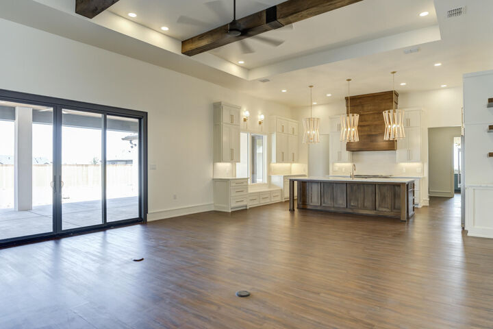 Property Photo:  7710 46th Street  TX 79407 