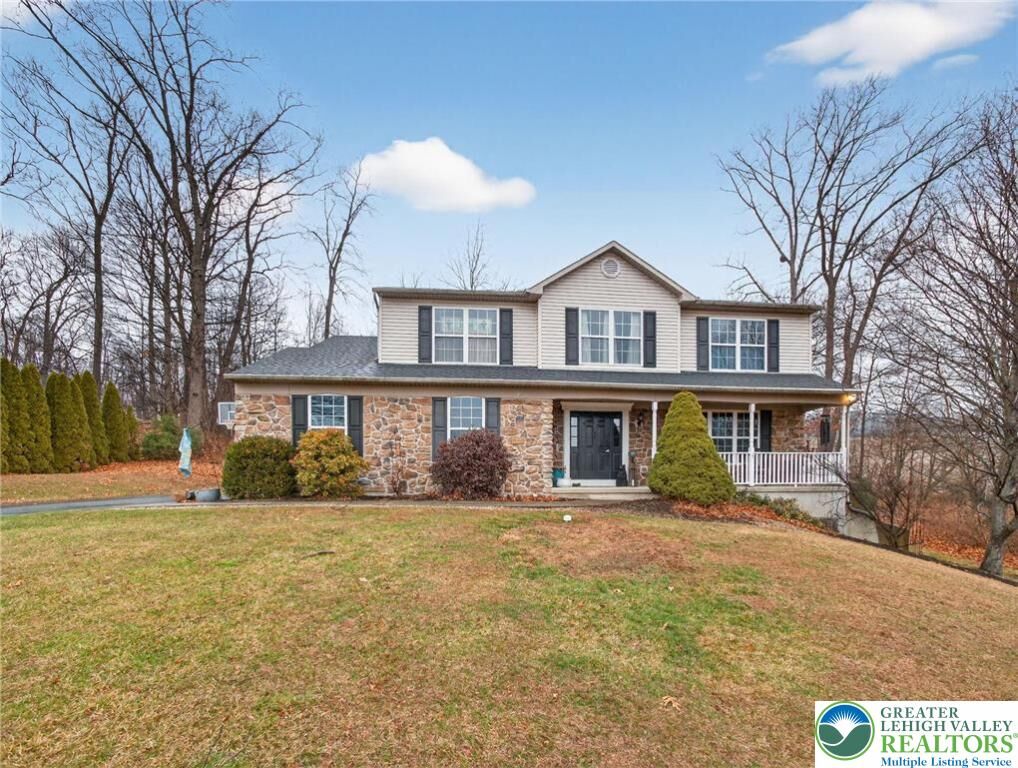 Property Photo:  7733 Harbor Court  PA 18080 