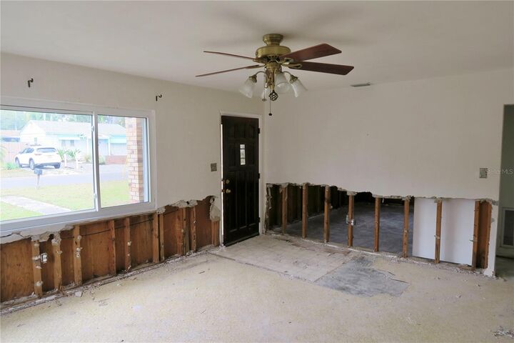 Property Photo:  2654 Miriam Street S  FL 33711 