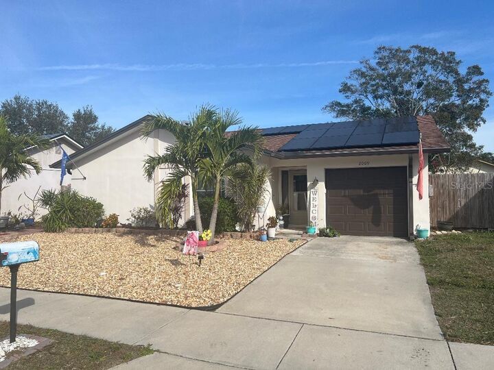 Property Photo: 2009 San Sebastian Way S FL 33763
