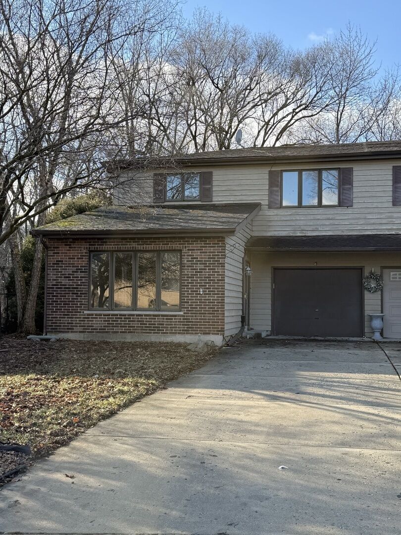 Property Photo:  306 Brookdale Drive A  IL 60108 