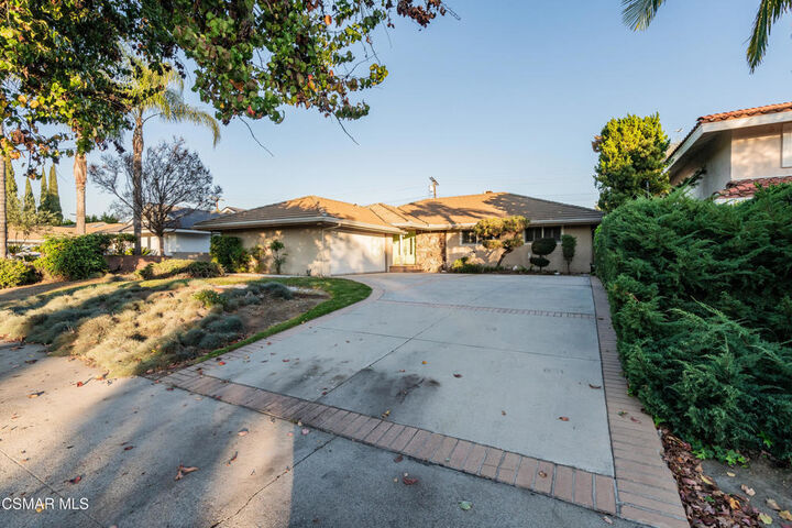 Property Photo:  9218 Gerald Avenue  CA 91343 
