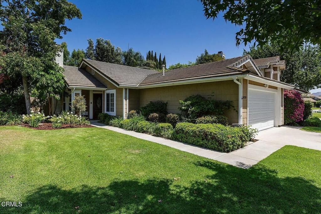 Property Photo: 5059 Via Calderon CA 93012