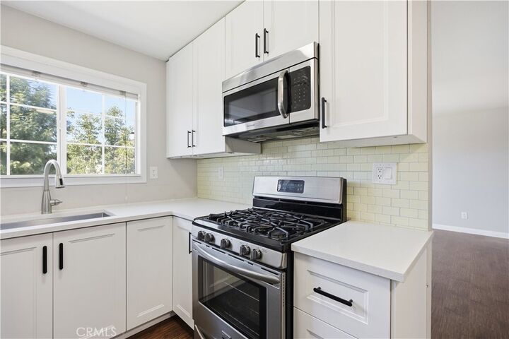 Property Photo:  1500 E Spruce Street D  CA 92870 