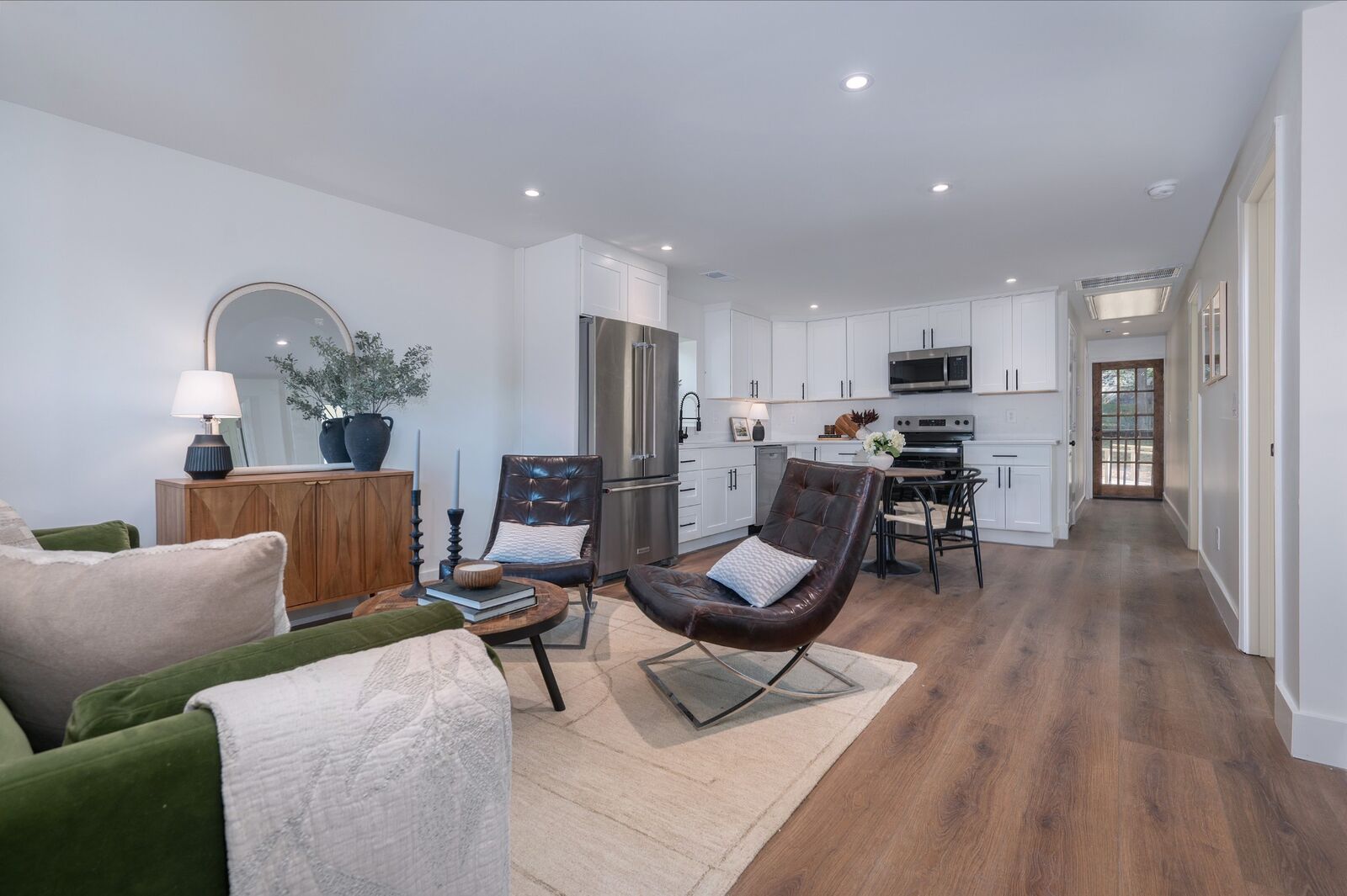 Property Photo:  885 Granada Ave  TN 37206 