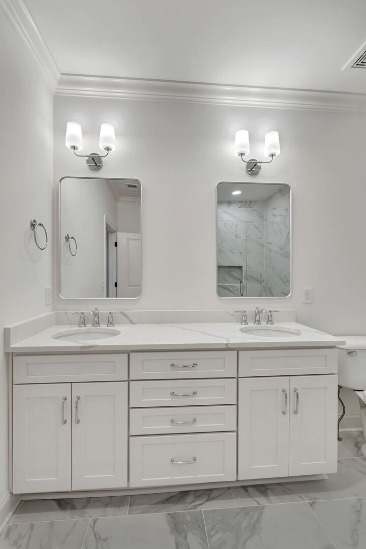 Property Photo:  2001 Gildridge Dr 101  TN 37221 