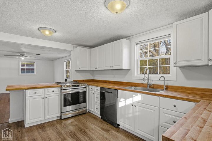 Property Photo: 1201 Granger Drive AR 72405