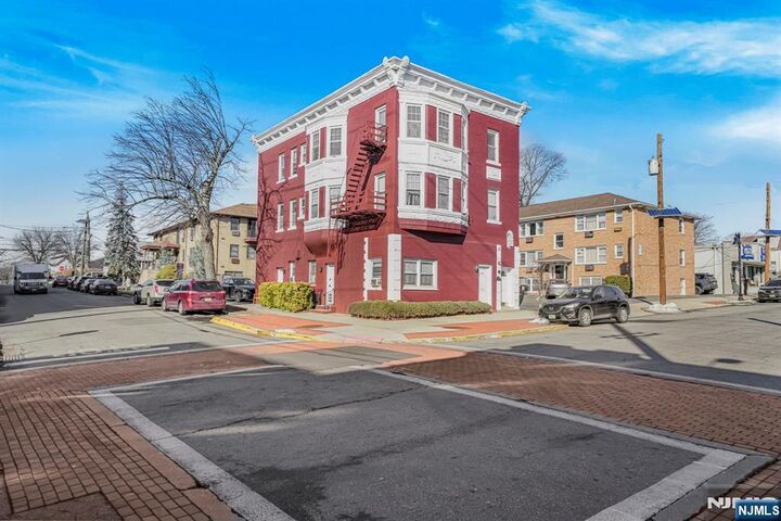 Property Photo:  213 Park Avenue 7  NJ 07073 