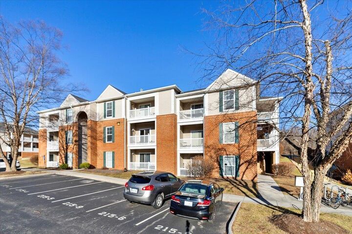 Property Photo:  215 S Knollwood Drive  VA 24060 