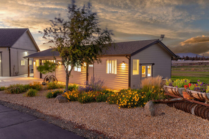 Property Photo:  12855 SW Ayres Lane  OR 97753 