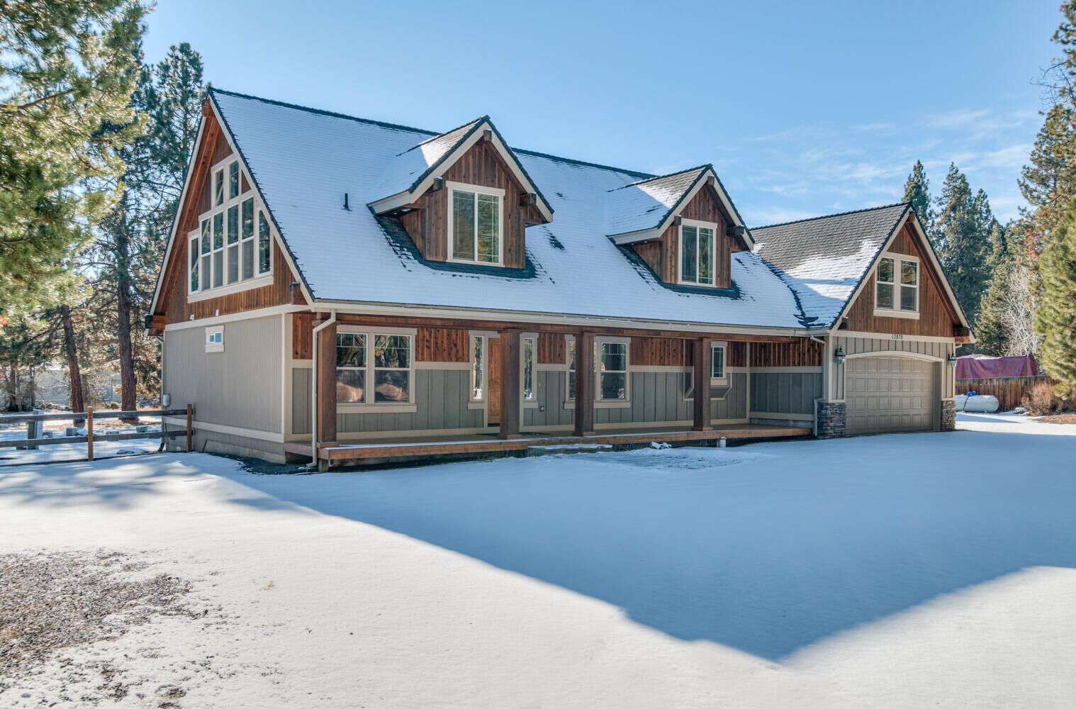 Property Photo:  17879 Kodiak Lane  OR 97707 