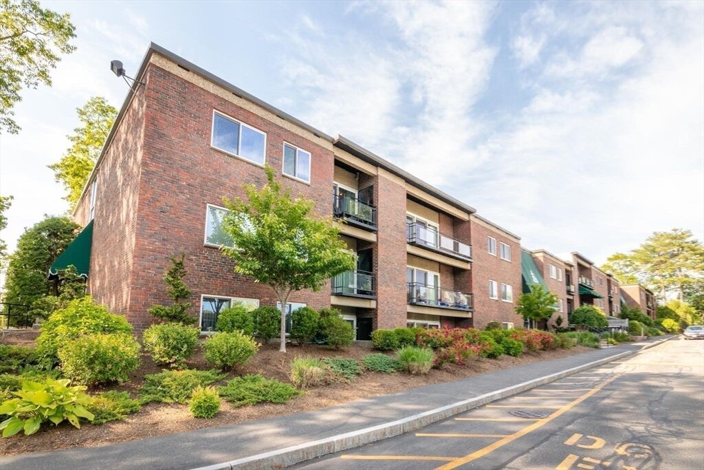 Property Photo:  1202 Greendale Ave 133  MA 02492 