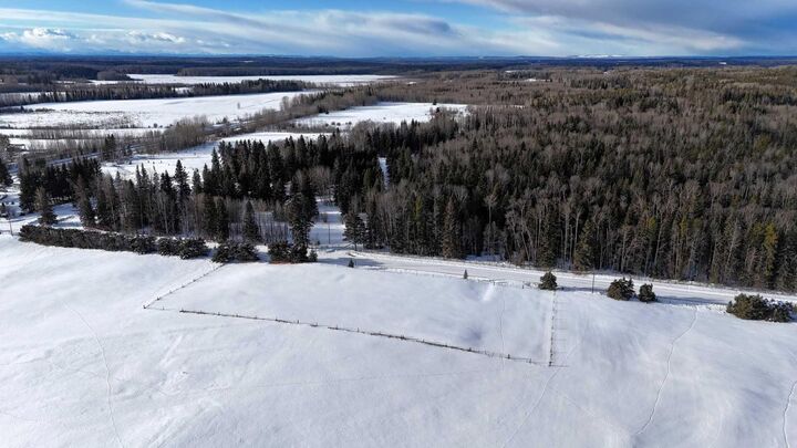 Photo de la propriété:  Township  Road 530A  AB T7E 3B7 