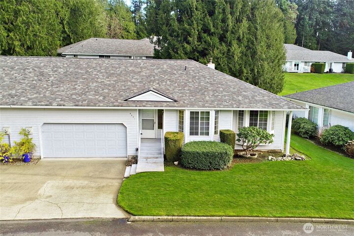 Property Photo:  4421  33rd Avenue 14B  WA 98335 