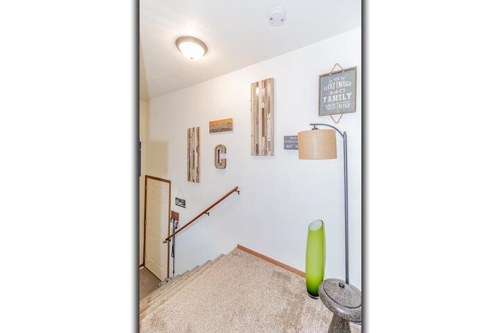 Property Photo:  115 William Court  WI 54944-9273 