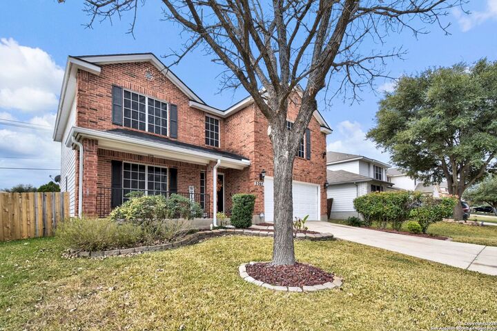 Property Photo:  5207 Wood Glen  TX 78244 