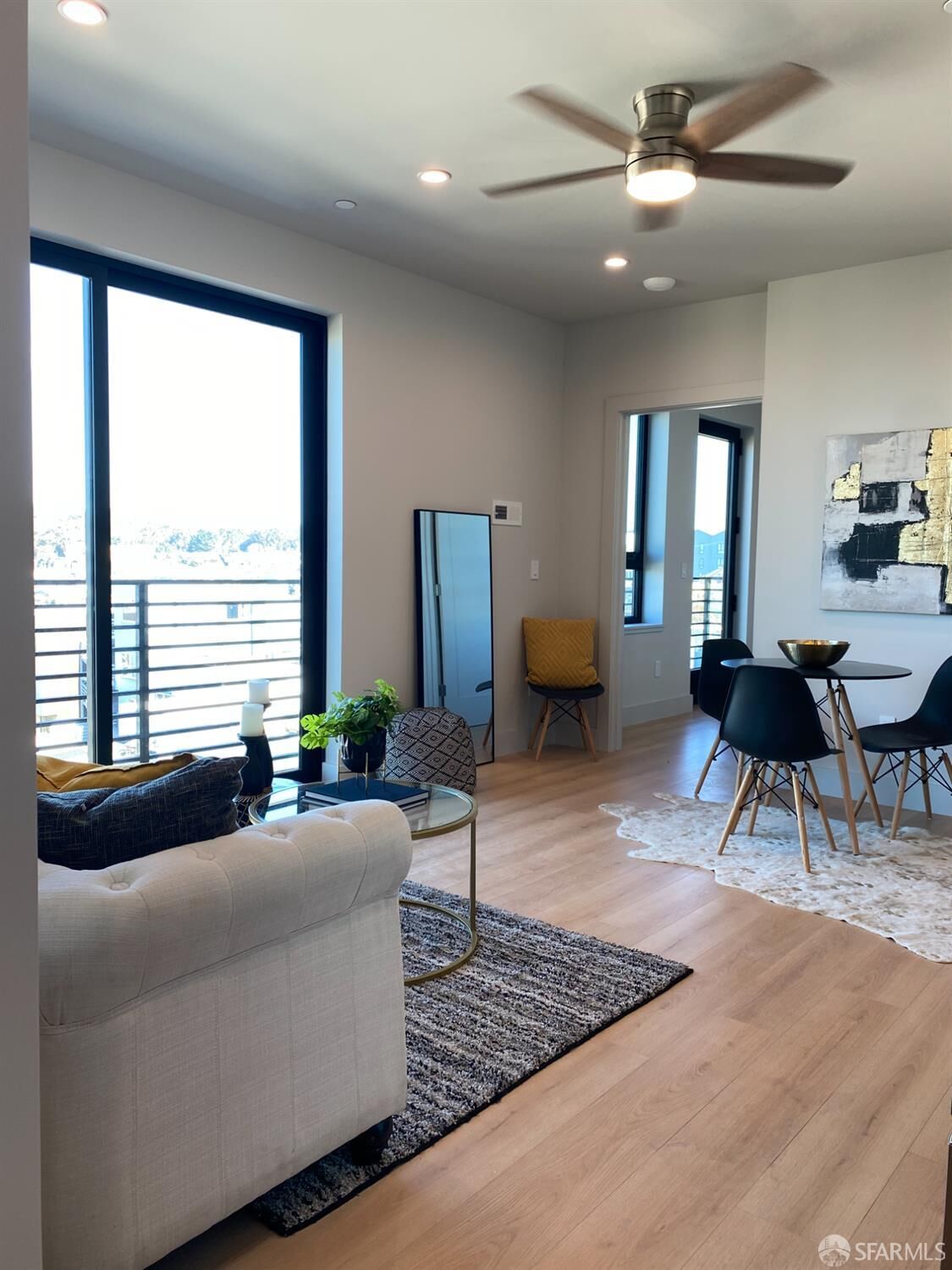 Property Photo:  3945 Judah Street 504  CA 94121 