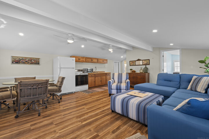 Property Photo: 4 North Street CT 06443