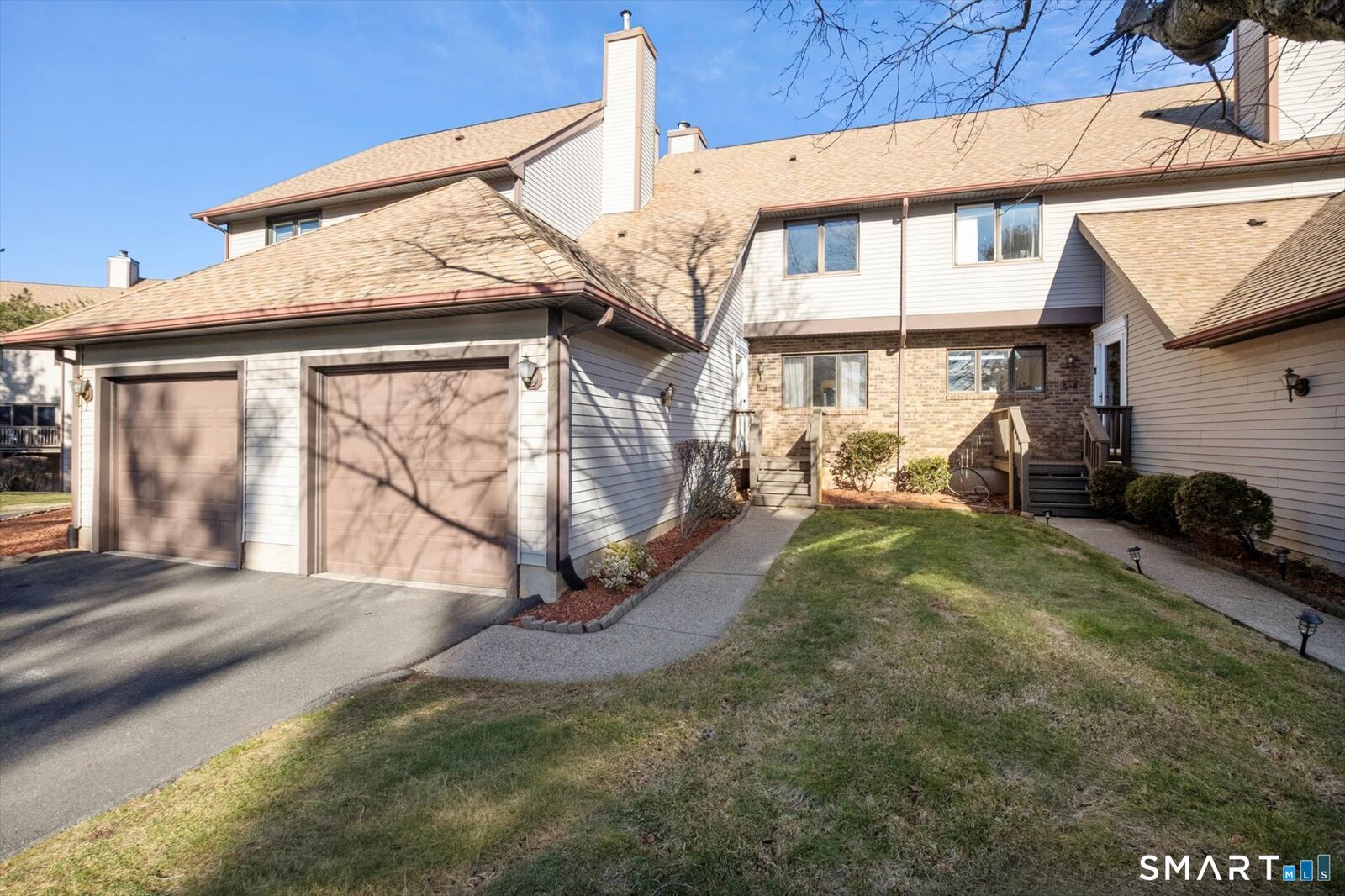 Property Photo:  312 Foxboro Drive 312  CT 06111 