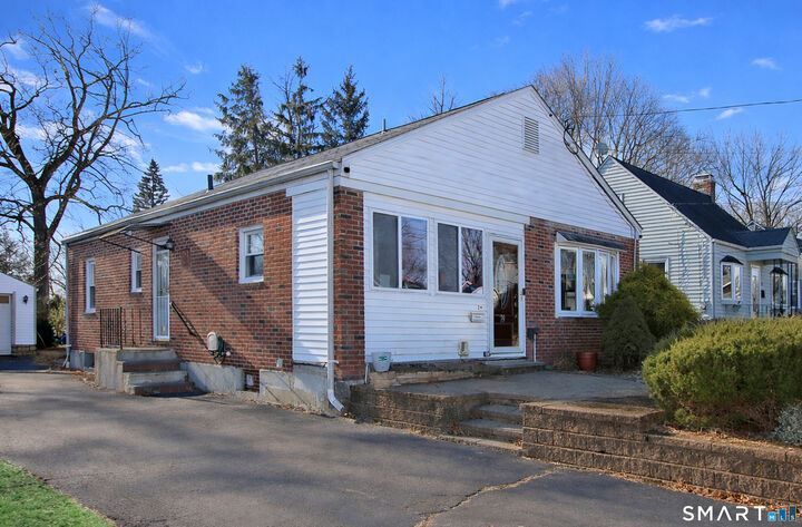 Property Photo:  79 Piper Brook Avenue  CT 06111 