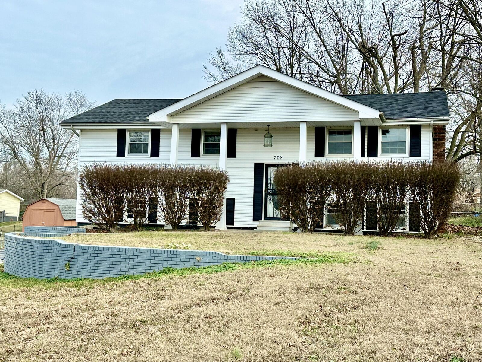 Property Photo:  708 S Main Street  MO 65781 