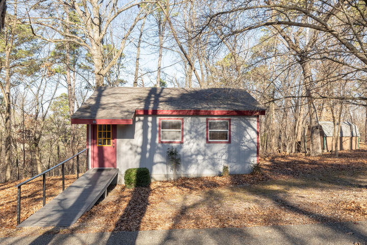 Property Photo: 56 Thompson Lane MO 64854