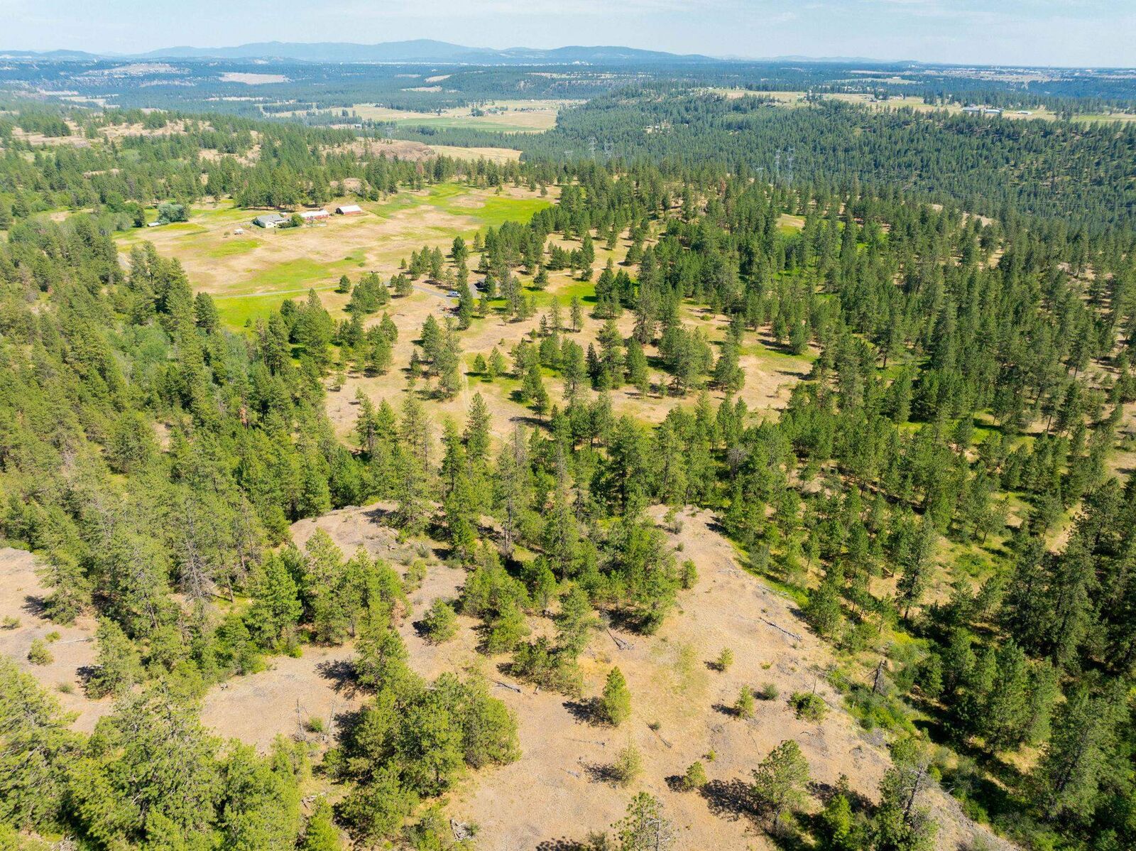 Property Photo:  14933 W Burnett Rd  WA 99026 