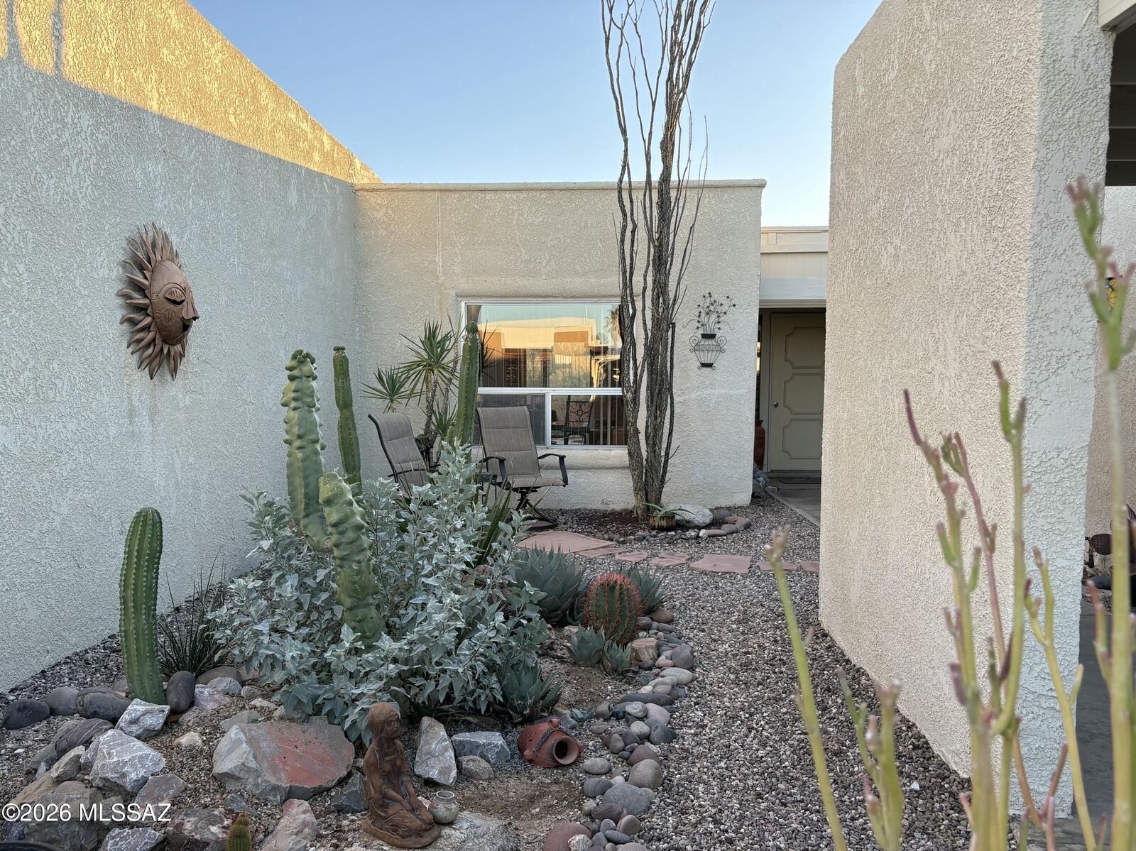 Property Photo:  1356 N Via Alamos  AZ 85614 