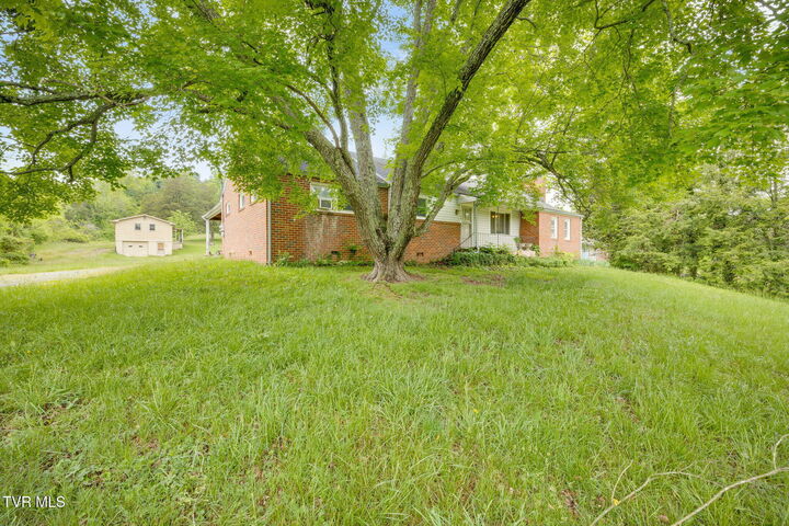 Property Photo: 4136 Ridge Road TN 37660
