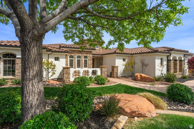 Property Photo:  1844 N Wellington St  UT 84780 