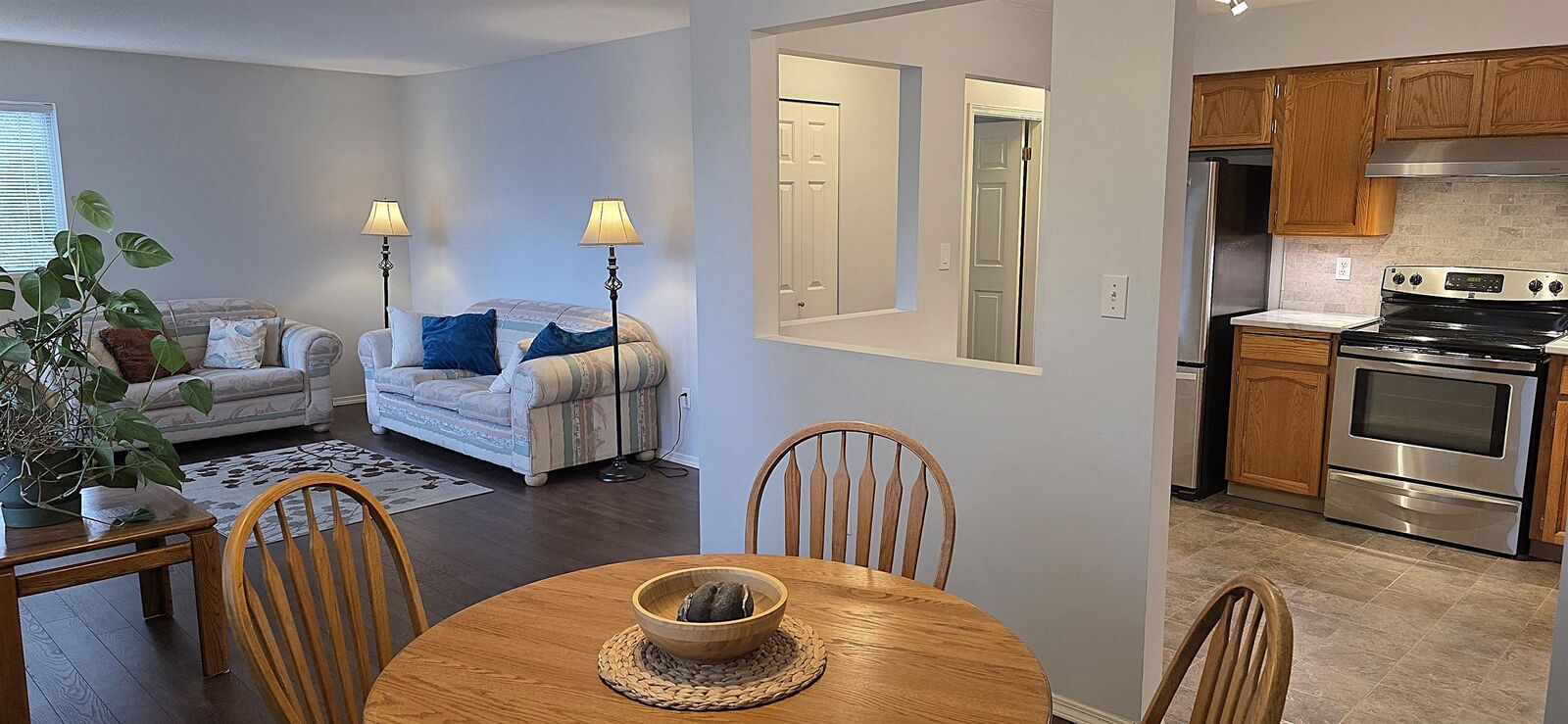 Property Photo: 33090 George Ferguson Way 101 BC V2S 6Y2