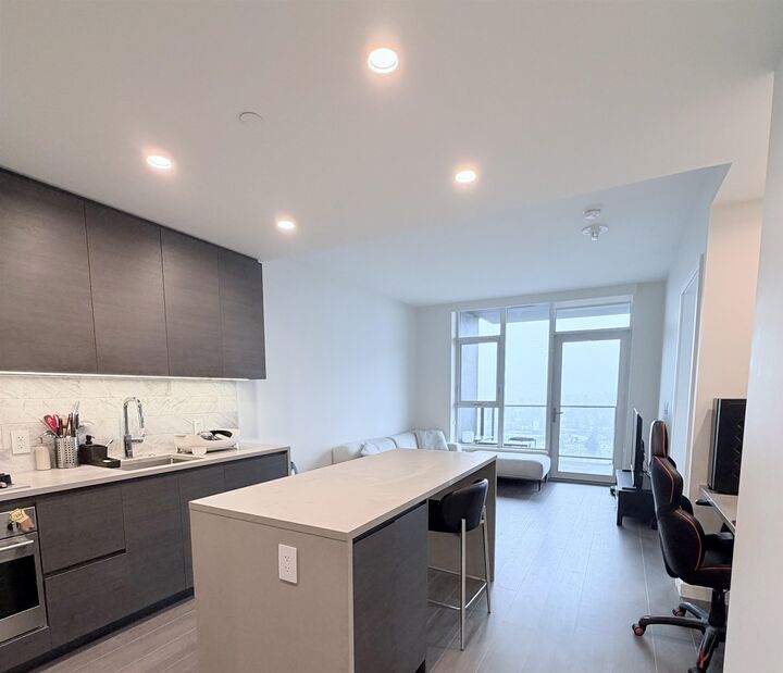 2108 Gilmore Avenue 2803 — photo 1