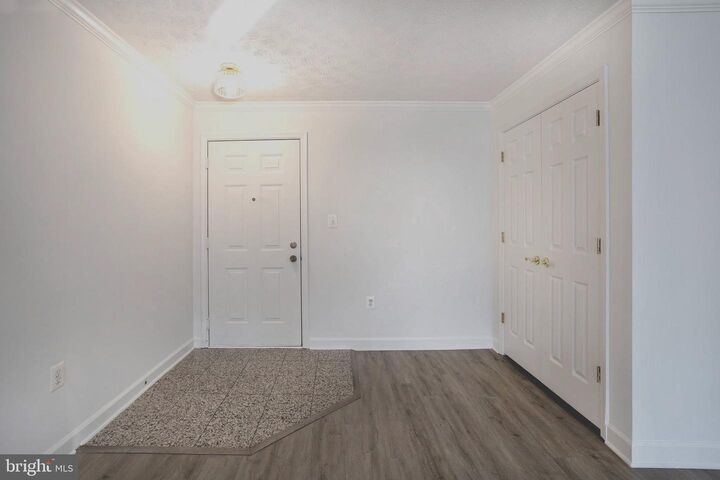 Property Photo:  629 Admiral Drive 206  MD 21401 