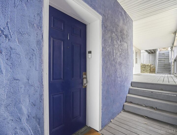 Property Photo:  320 Mohawk Street  OH 45214 