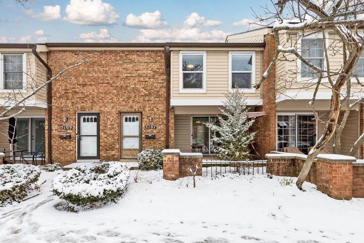 Property Photo:  5107 Delancey Street  OH 43220 