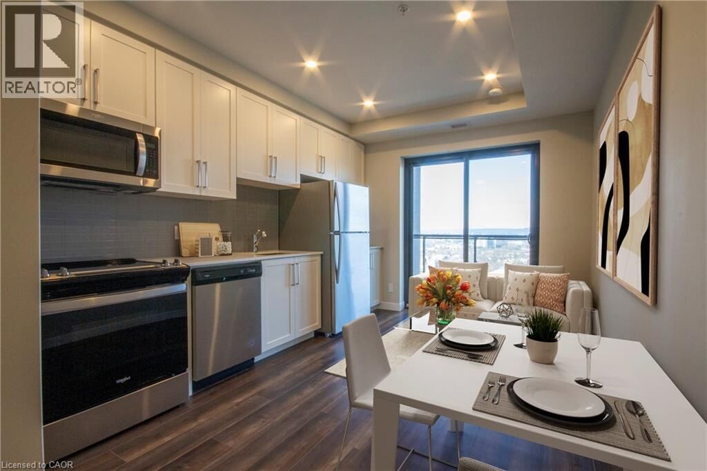 Photo de la propriété:  15 Queen St S Street South 1505  ON L8P 0C6 