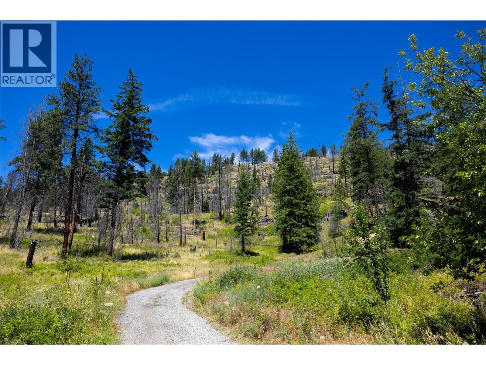 Photo de la propriété:  6090 Highway 33 Other  BC V1P 1H8 