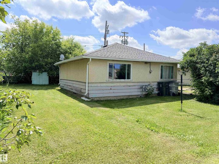Property Photo: 10407 102 Street AB T7P 1K7