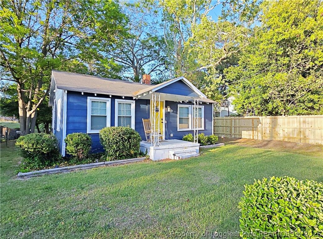 Property Photo:  119 Lynn Avenue  NC 28301 