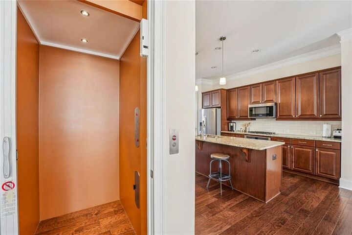 Property Photo:  1631 Canopy Chase  GA 30319 