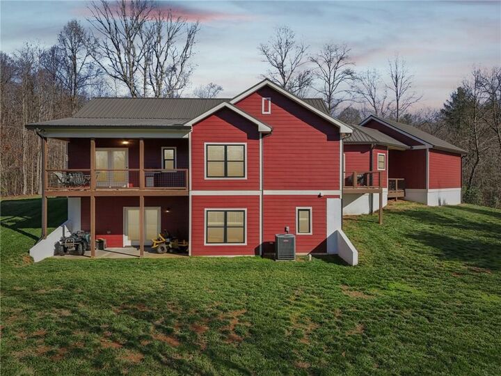 Property Photo:  117 Joes Cove  GA 30534 