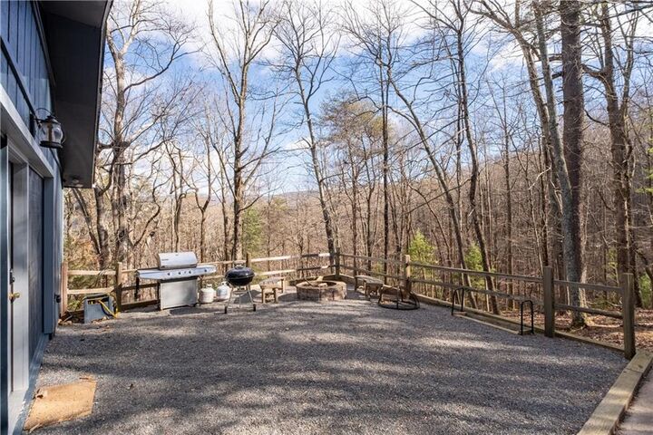 Property Photo: 226 Mountain View Court GA 30536