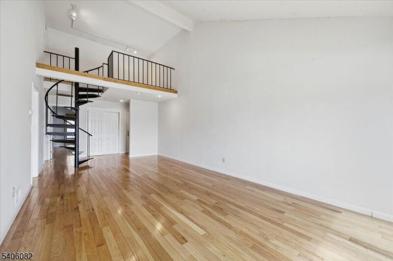 Property Photo:  28 Sunrise Dr  NJ 07933 