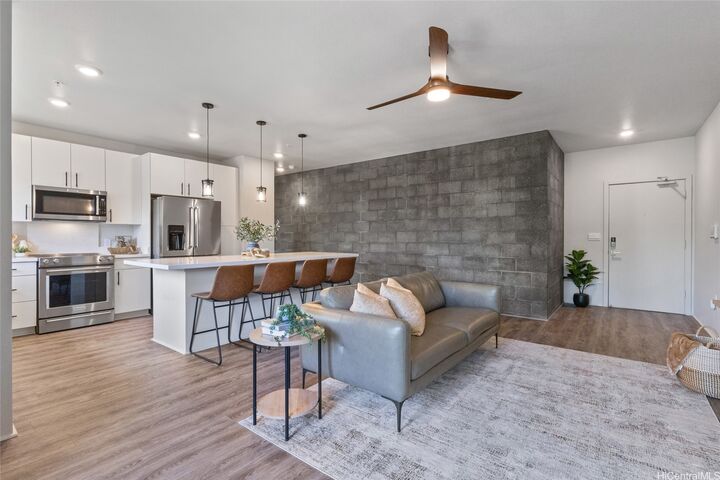 Property Photo:  91-3641 Iwikuamoo Street 5201  HI 96706 