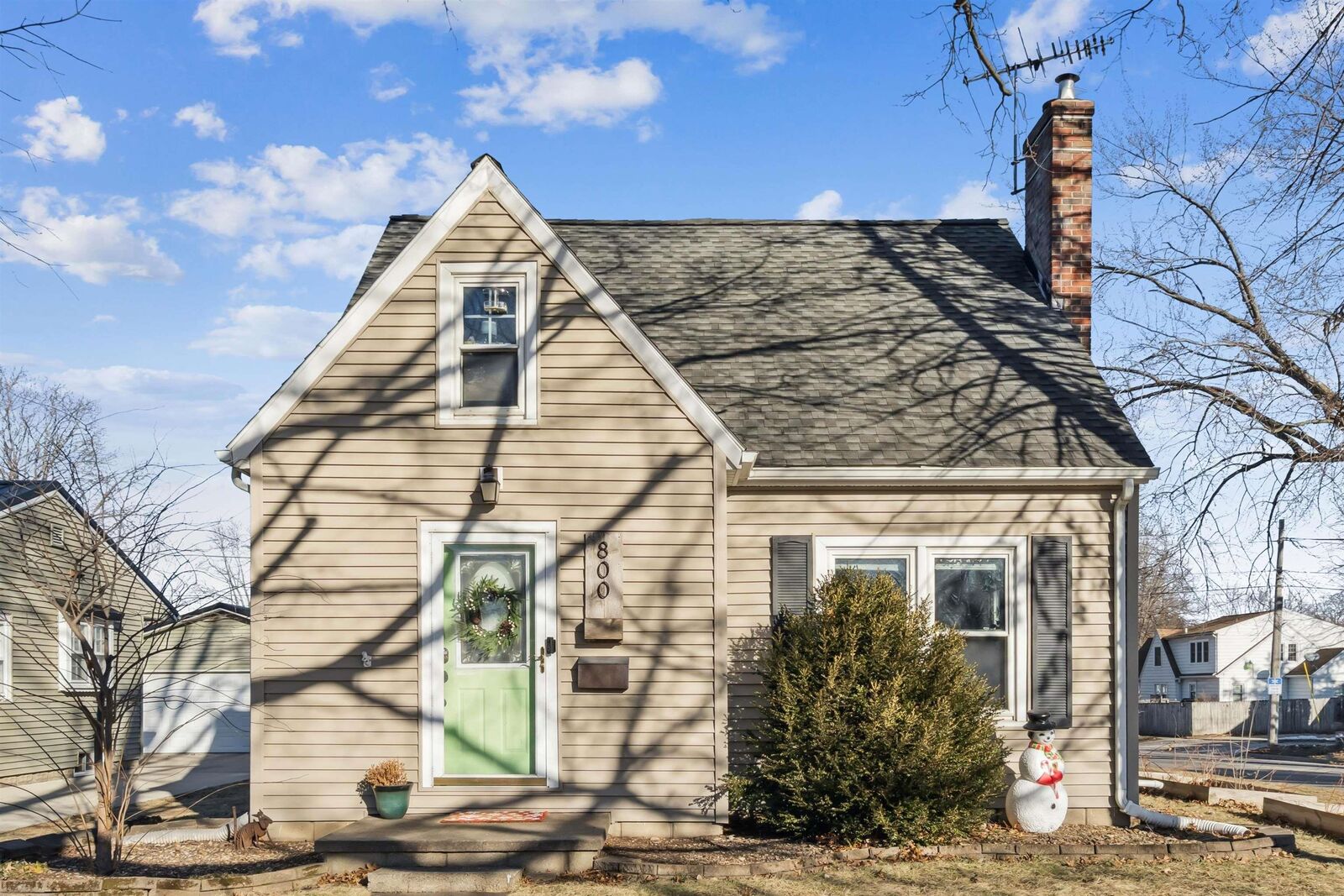 Property Photo:  800 Kingsley Avenue  IA 50701 