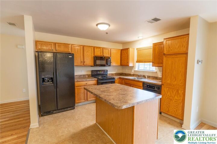 Property Photo:  6720 Pioneer Drive  PA 18062 