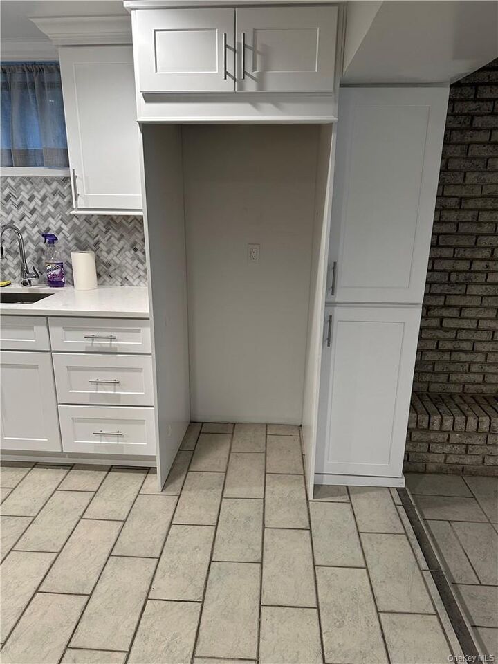 Property Photo:  123 Underhill Avenue  NY 10604 