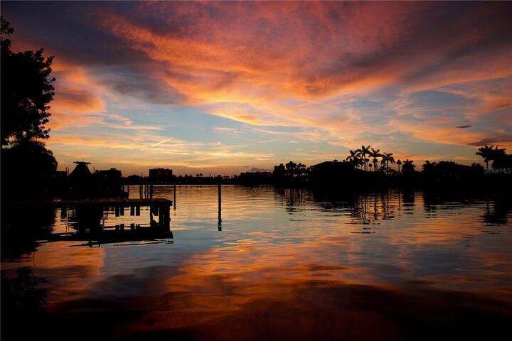 Property Photo:  10230 Tarpon Drive  FL 33706 