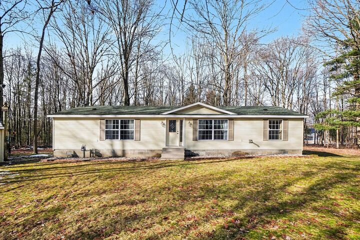 Property Photo:  114 N Bossett Road  MI 49451 